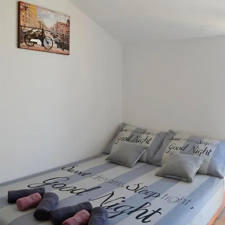 Apartman Davorka Brodarica